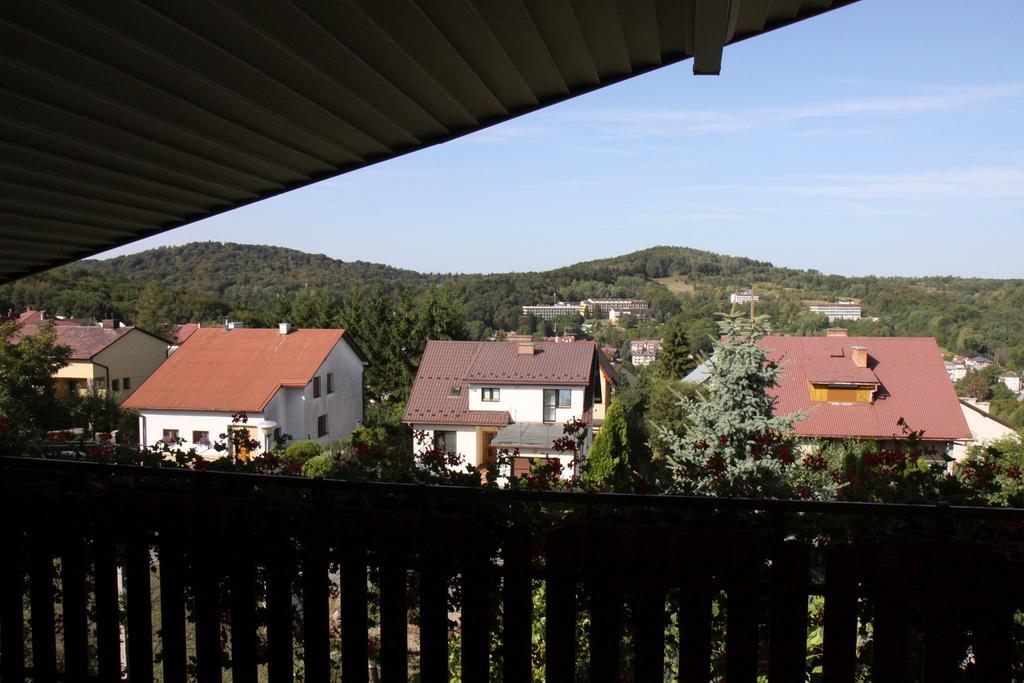 Pokoje Goscinne Szuber Iwonicz-Zdroj Room photo